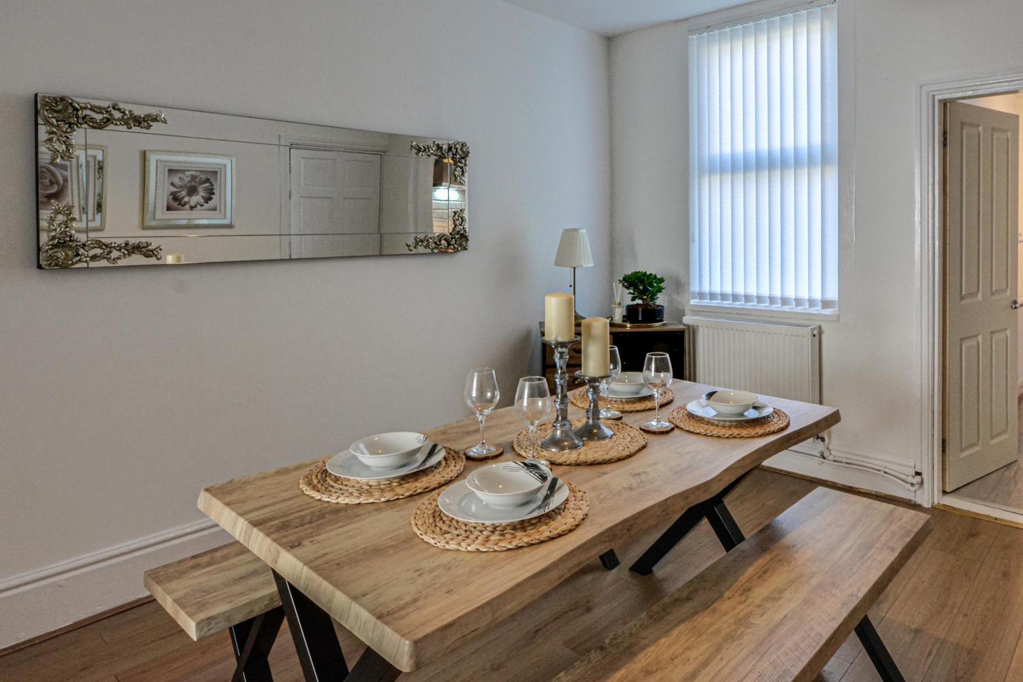 Stay With Alexandra 2 Free Parking - High Speed Free Wifi Liverpool Zewnętrze zdjęcie